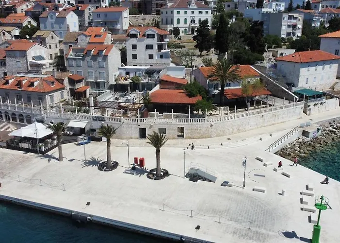 Gordana Apartments